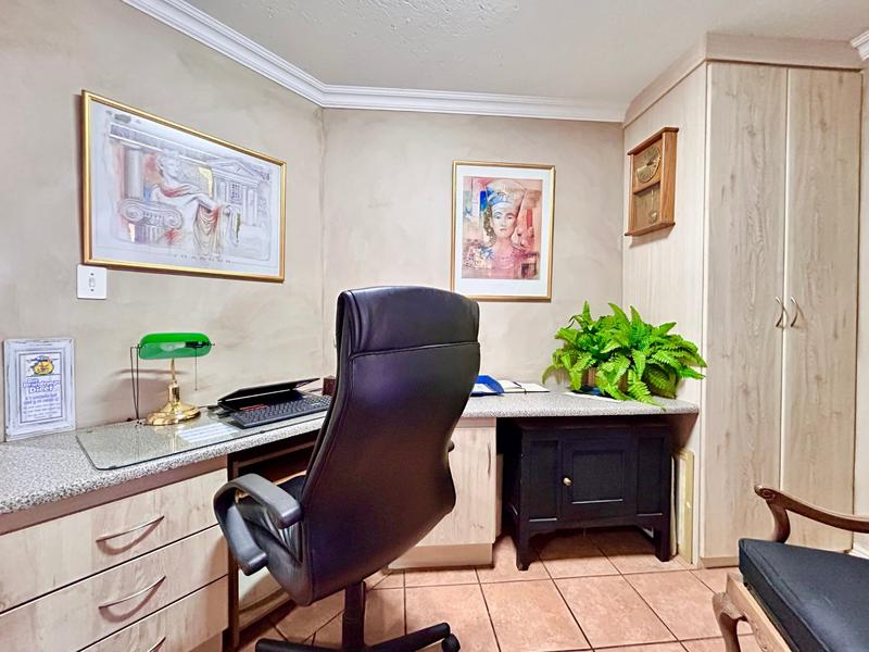 4 Bedroom Property for Sale in Melodie North West